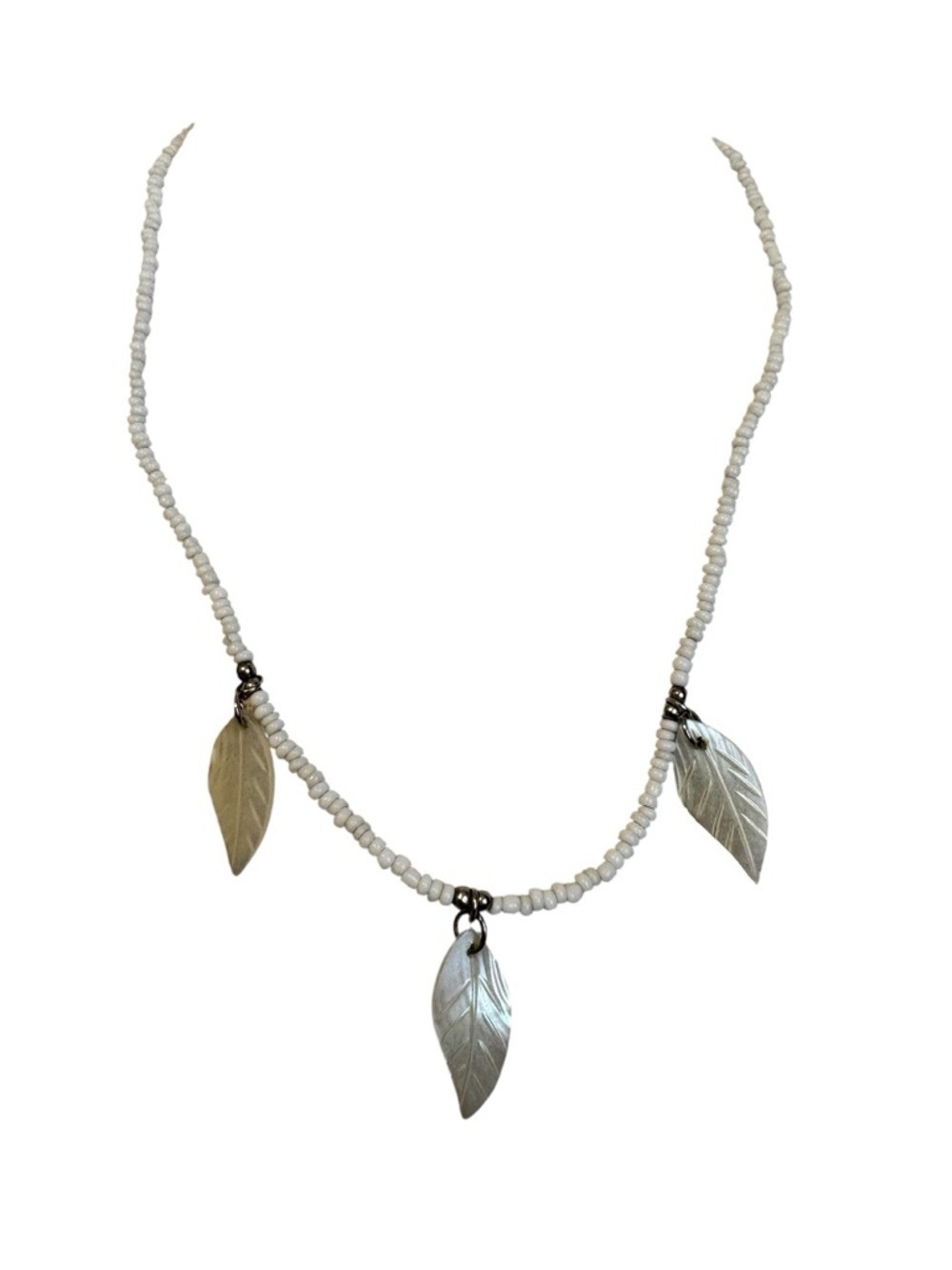Boho Mother of Pearl Leaf Necklace Beaded White & Silver - Picture 1 of 7